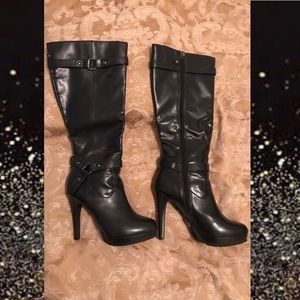 Never worn!Simply Vera•Svvickie Black Boots•Sz 7🖤